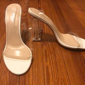 Nasty Gal Lucite HEEL